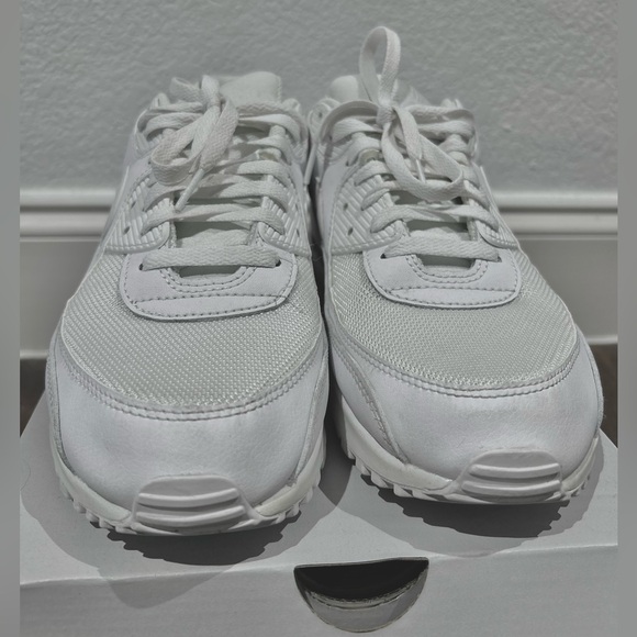 Nike Air Max 90 - Picture 3 of 7